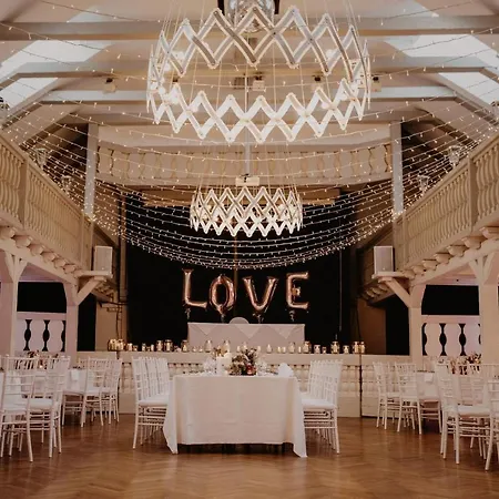 Romantik 3kronen 3* Adelsdorf