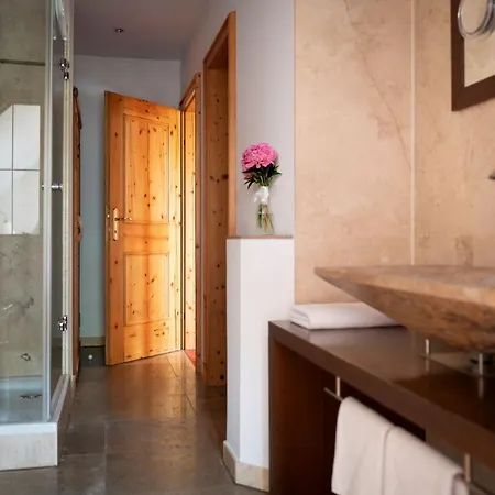 Romantik 3kronen 3* Adelsdorf