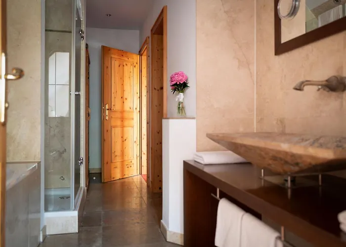 Romantik 3kronen 3* Adelsdorf