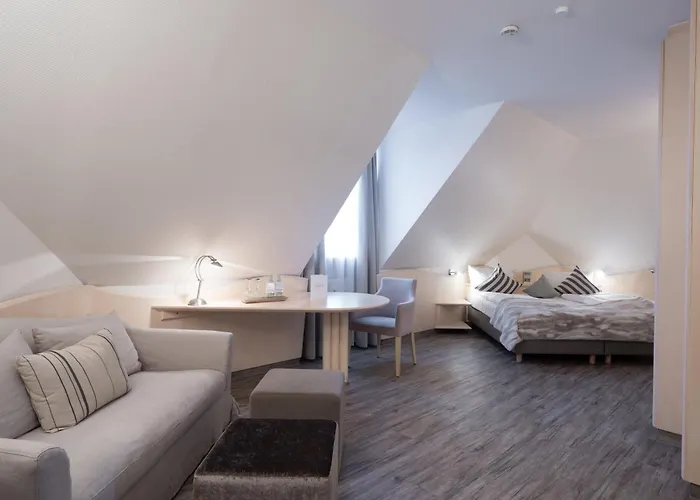 Romantik 3kronen Hotell Adelsdorf