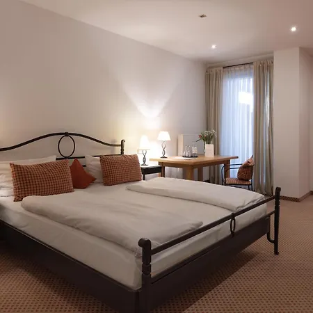 3kronen Hotel Adelsdorf