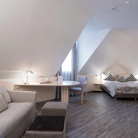 3kronen Hotel Adelsdorf